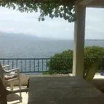 Drvenik, 1m From Sea *